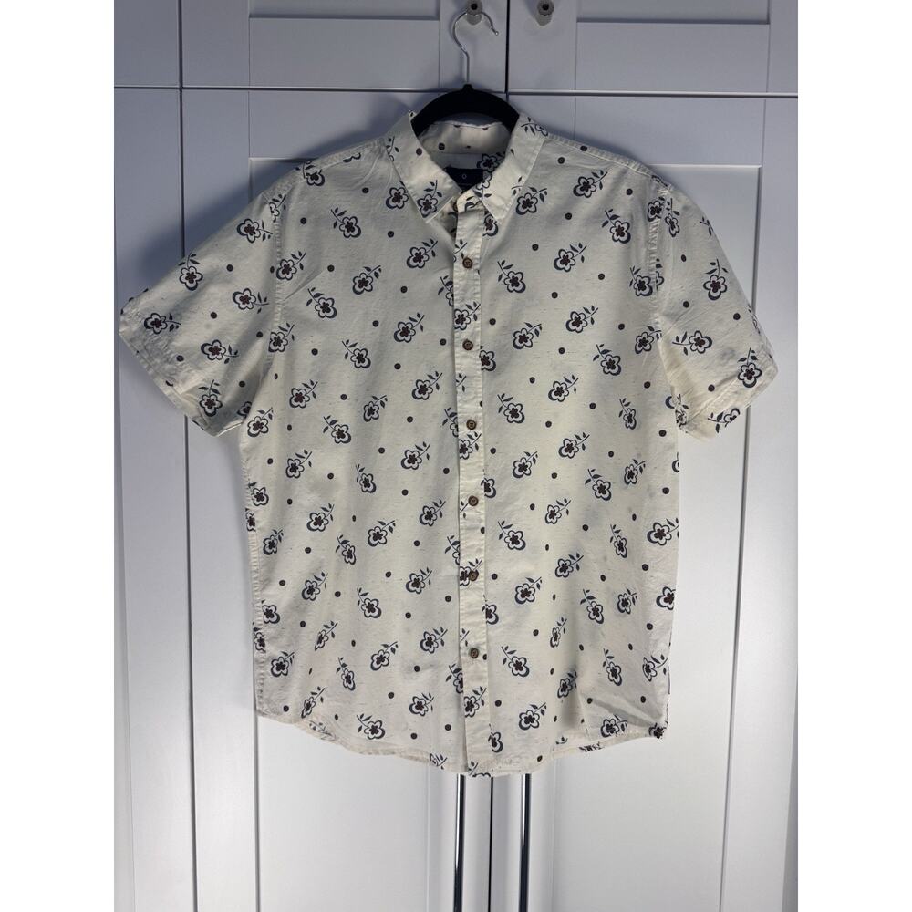 Ben Sherman Floral Men's L Floral Button Down Short Sleeve Shirt Preppy Casual